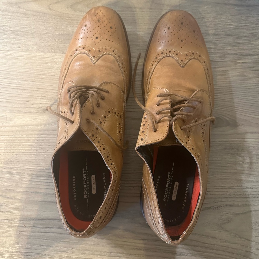 Rockport dress shoes, size 13, light brown